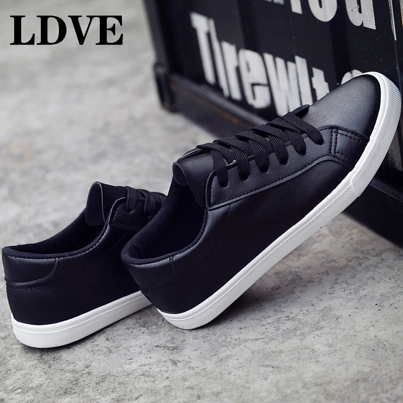 

2019 New Spring Tenis Feminino Lace-up White Shoes Woman Pu Leather Solid Color Female Shoes Casual Women Shoes Sneakers