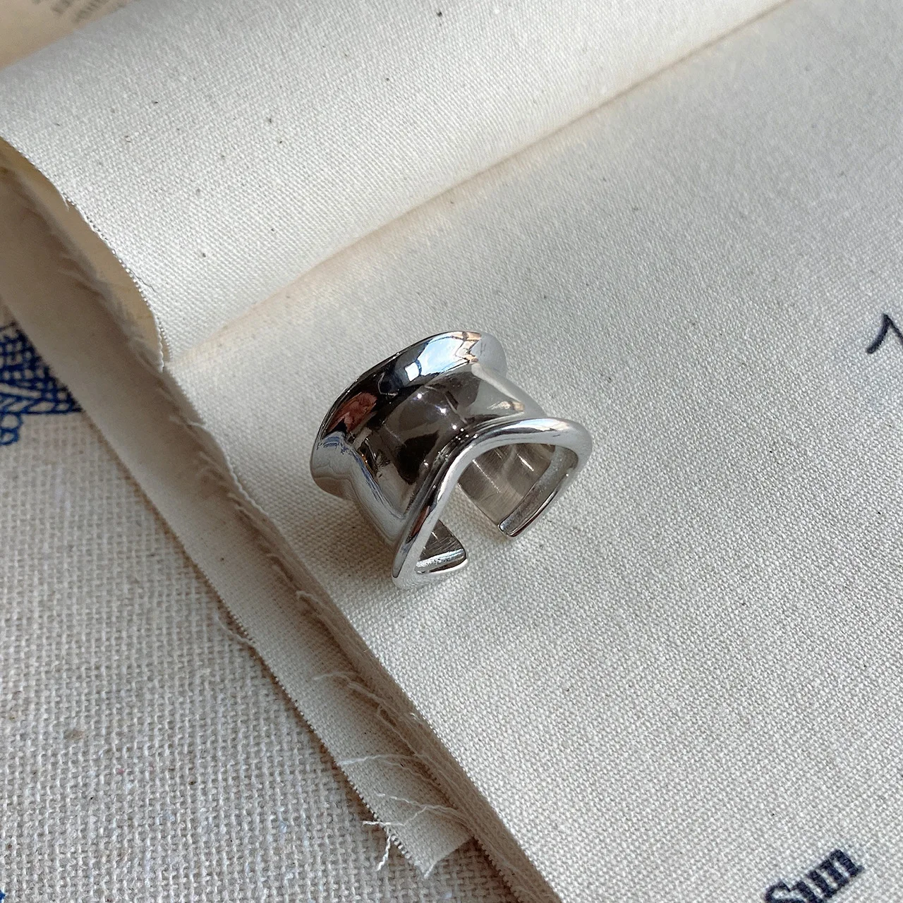 

Leouerry 925 Sterling Silver Geometric Minimalist Rings for Women Korean Irregular Wide Face Open Rings Silver 925 Jewelry Gift
