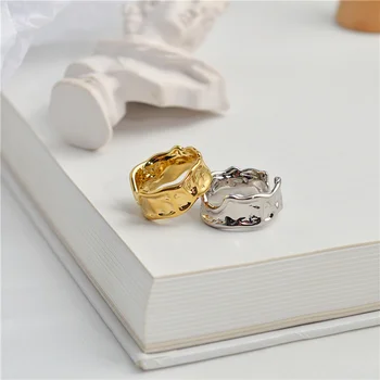 

Lava Opening Irregular Wide Ring Designed by Europeans and American