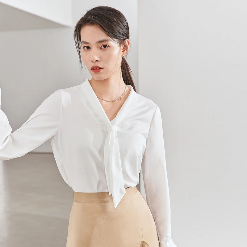 Ceny INMAN 2020 wiosna nowy nabytek artystyczne świeże styl prosty krawat V kołnierz ortopedyczny gładki materiał kobiety koszula bluzka