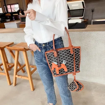 

Bag Female 2020 New Basket Shopping Fashion Dog Teeth zi mu bao Shoulder Bag