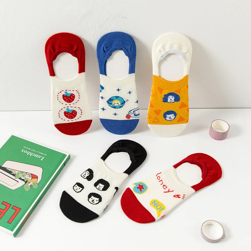 2020 Hot Fashion Women Socks Cotton Color Strawberry Earth Harajuku Funny Net Casual Happy Soft Japanese Girls Invisible Socks
