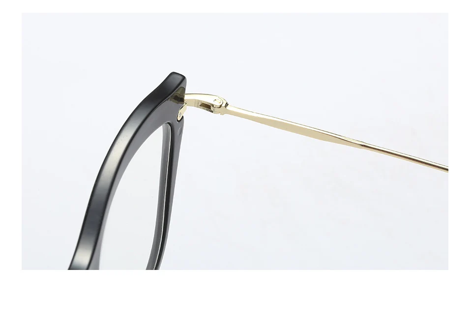 8523664356_178014656