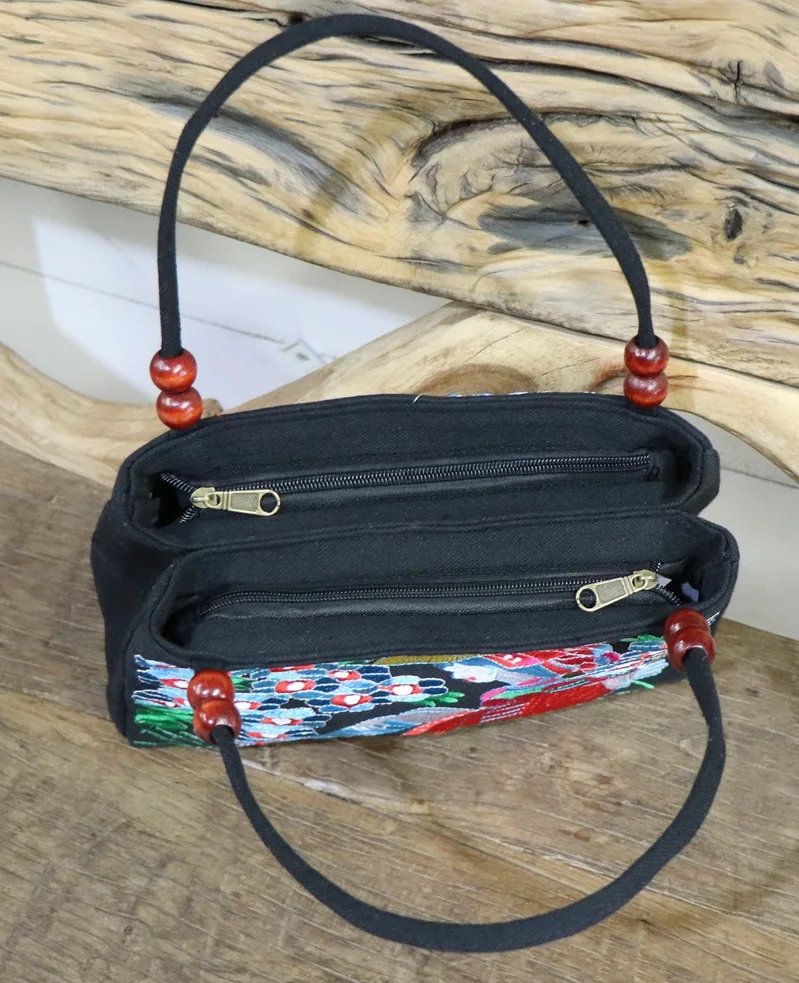New Fashion Embroidery Women Small handbags National Floral Embroidered Lady Top-handle bags Single-layer Beading Falp Carrier