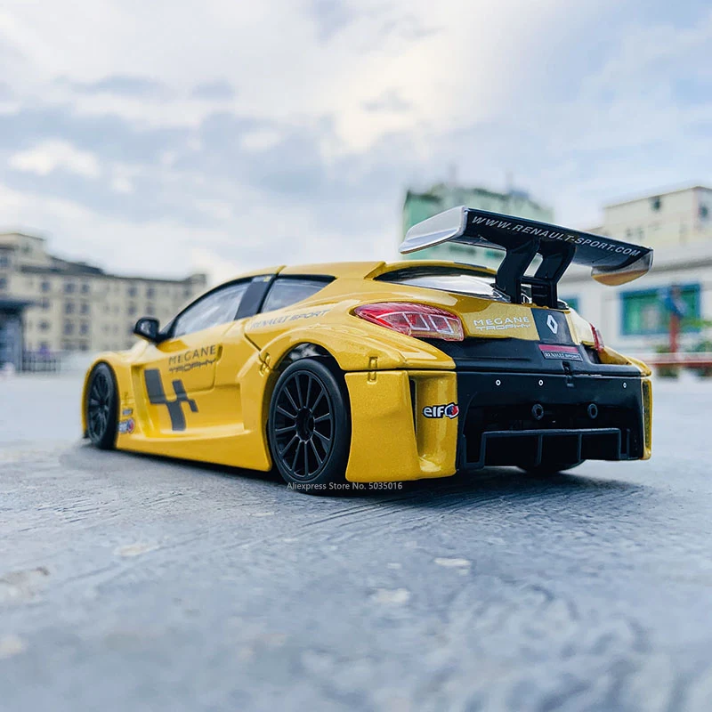 Bburago 1:24 Renault Megane скоростной путь моделирование сплава Модель автомобиля ремесла