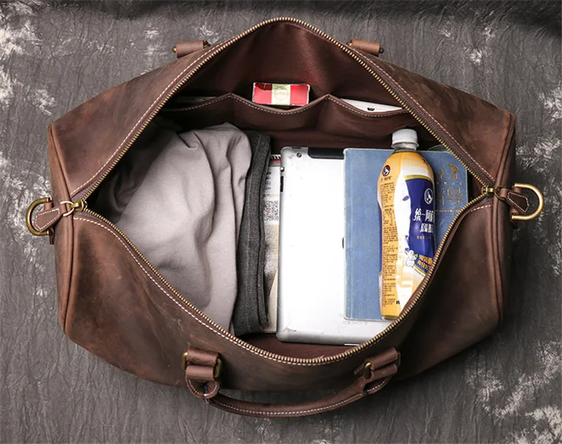 Pockets Show and Large Capacity of Leather Bag