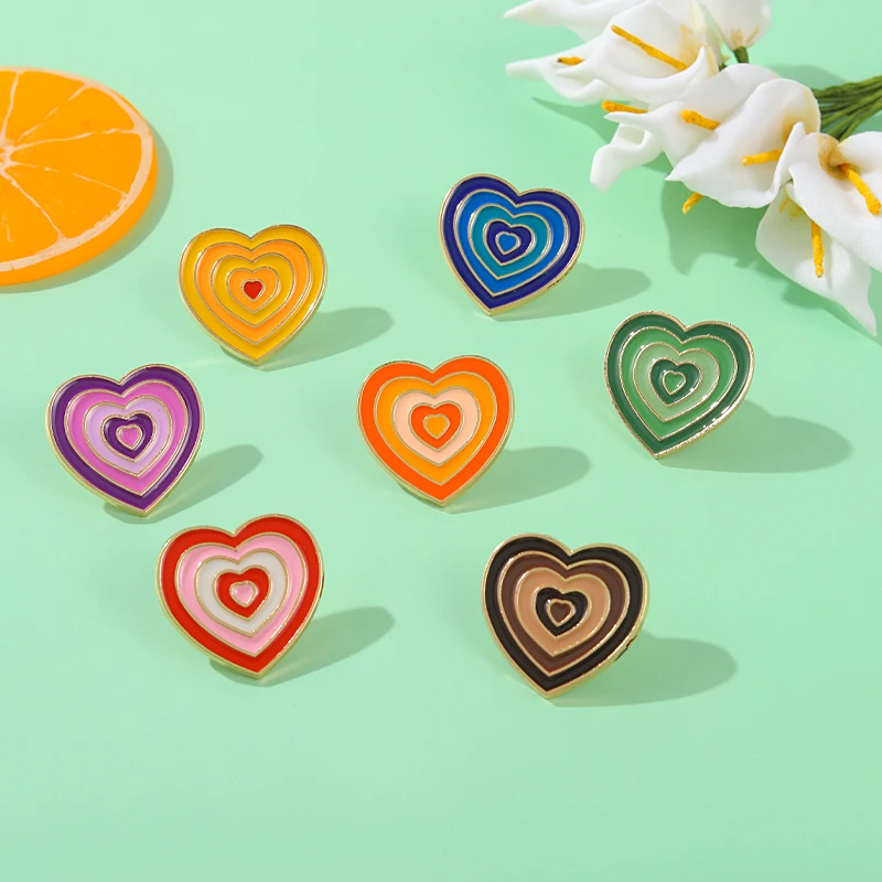 7 stil Gradienten Emaille Pins Benutzerdefinierte Rot Gelb Grün Rosa Herz Regenbogen Brosche Revers Abzeichen Tasche mode Schmuck Geschenk für freund – Detail 6