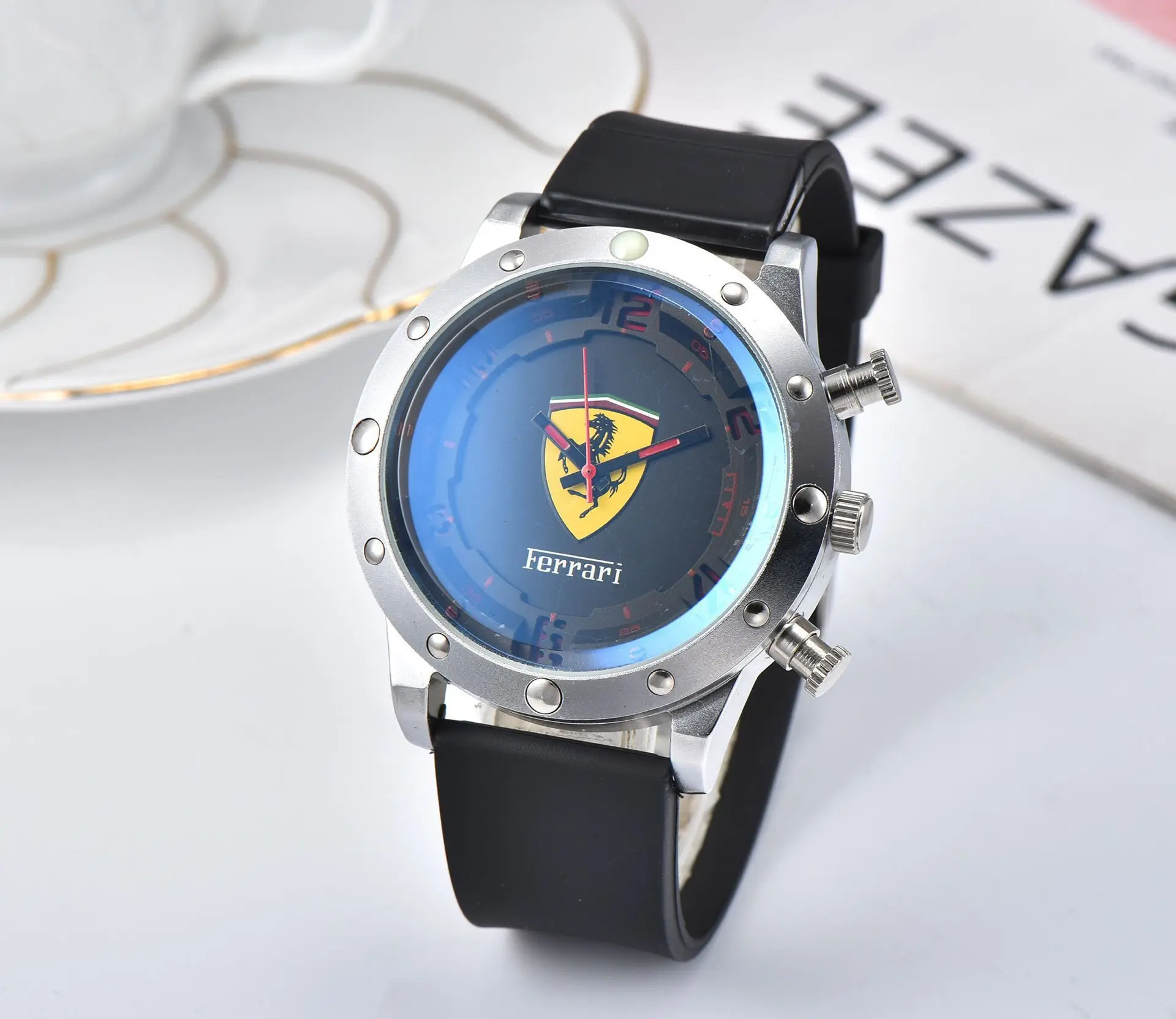 

New sports car watch fashion casual sports watch car fan watch three-eye pointer quartz watch relogio masculino