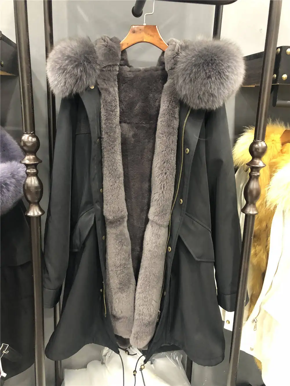 Dark Grey Женская зимняя парка с воротником из натурального Лисьего меха, теплая верхняя одежда с подкладкой из настоящего кролика, модная длинная стильная куртка S7577 - Цвет: Dark Grey