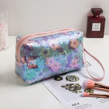 

Cheap Lady Makeup bag Makeup bag Beauty pouch Dropshipping Sequins trousse maquillage Clutch Bag Women Cosmetic Bag 2020