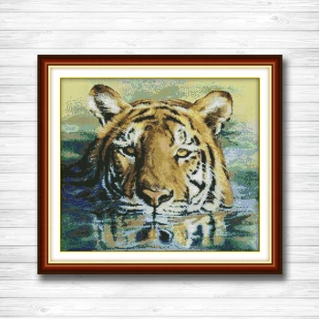 

A tiger in water Drawing painting Counted printing on the canvas DMC 14CT 11CT DMS Cross Stitch Needlework kits Embroidery Sets