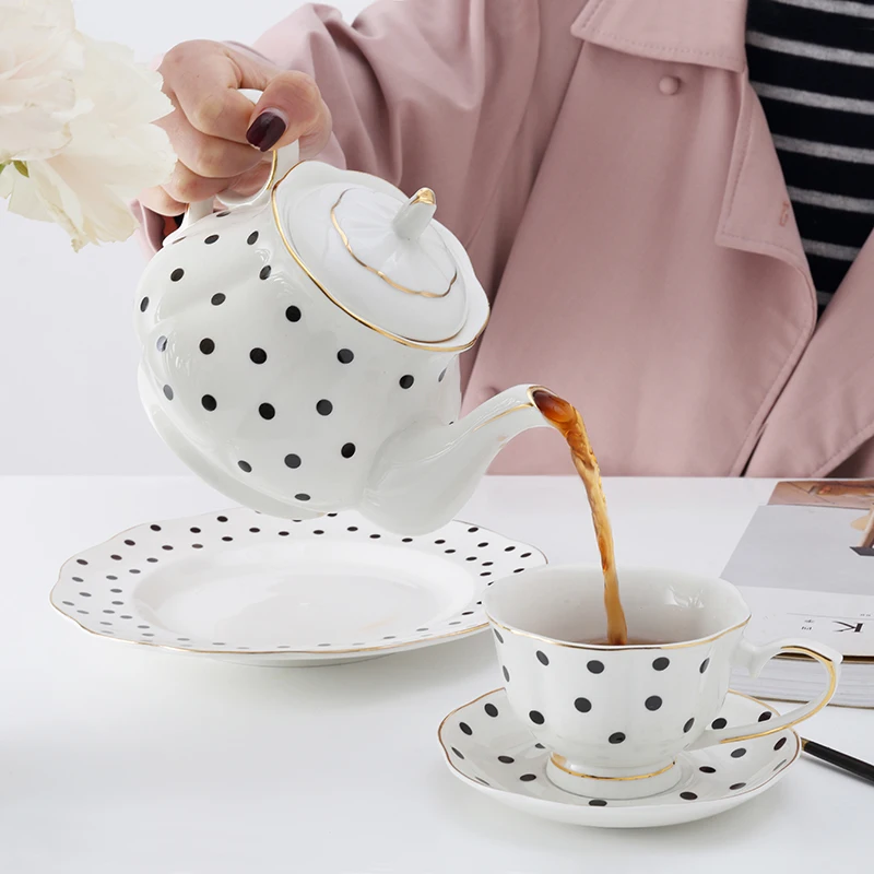 Modern minimalist English retro Phnom Penh coffee cup and saucer set household bone china afternoon tea LB50819 | Дом и сад