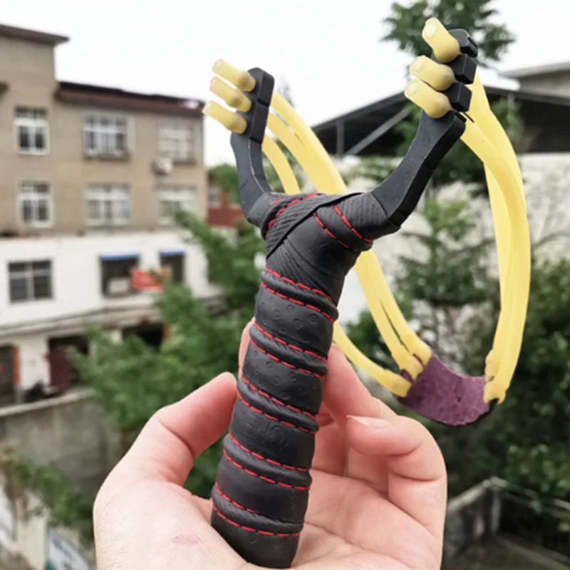 High-quality high-power slingshot titanium steel fishing slingshot professional shooting hunting rubber band shooting