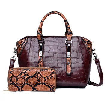 

2020 New European and American fashion handbag shoulder messenger bag crocodile pattern