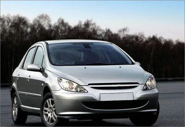 Для peugeot 307 2003 2004 2005 2006 2007 фары прозрачный абажур лампа оболочка Маска крышка фары - Цвет: Left and Right