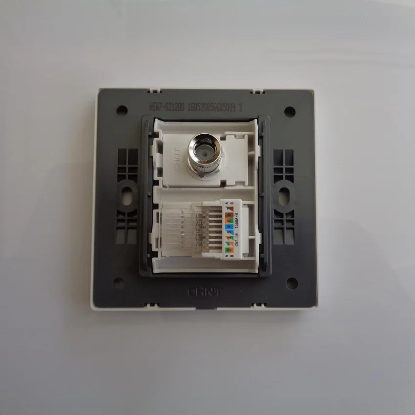 Розетка Chint Switch tv Network 10A 250V