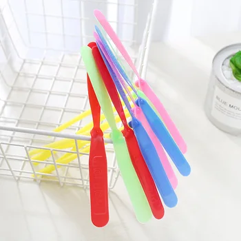 

Flying Hand Push Rotating Special Offer round UFO Bamboo Unisex Special Offer Fairy Children Creative Strange New Small Toys
