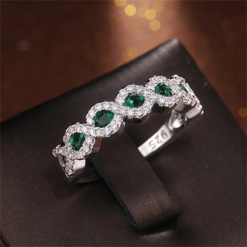 Zircon Crystal Finger Ring CAOSHI Noble Women Rings Silver Color Inlaid Shine Green/Blue/White Oval Zirconia Fashion Jewelry Birthday Gift for Mother/ Wife