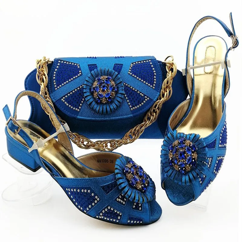 

2019 Applique Decoration Woman Party Shoes And Bag Set Italian Style Middle Heels Shoes And Bag Set For Evening Party YD-1095