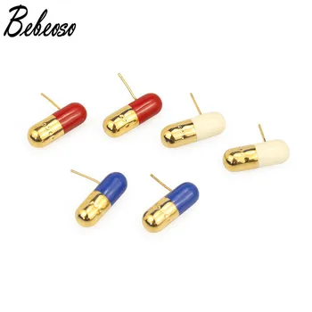 

wing yuk tak Blue Red Capsule Earrings For Women Personalized Fashion Vintage Metal Studs Earring Best Gift Charm Jewelry