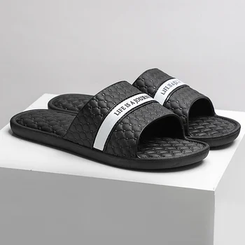 

Women's flat slippers Gingha soft slides for female Light Weight women summer slippers Indoor slippers Antiskid