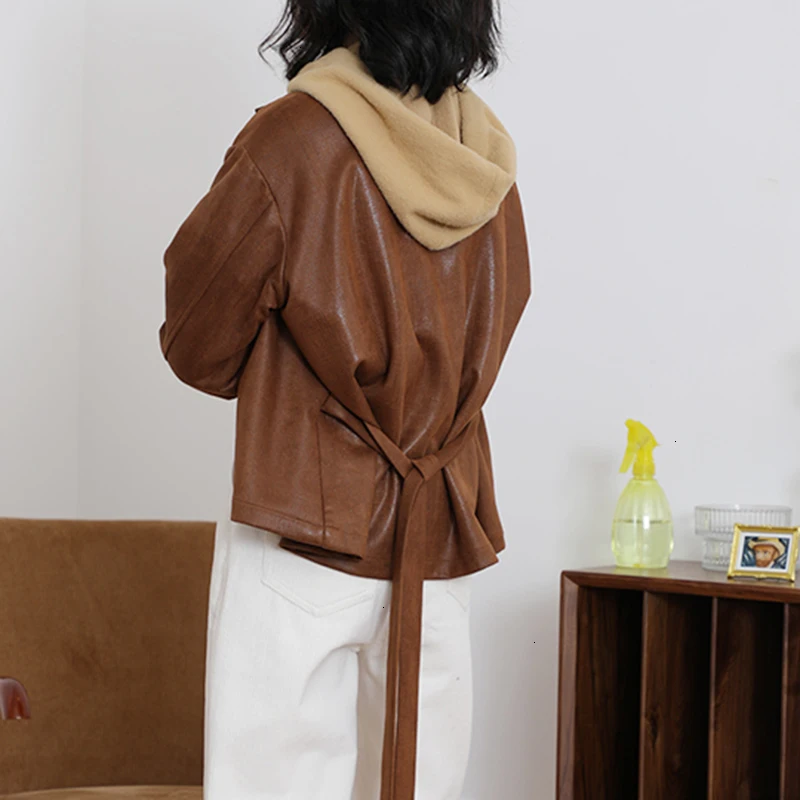 TWOTWINSTYLE женские пальто из искусственной кожи с воротником-стойкой и длинным рукавом, однобортное Бандажное Женское пальто, осенняя мода, новинка