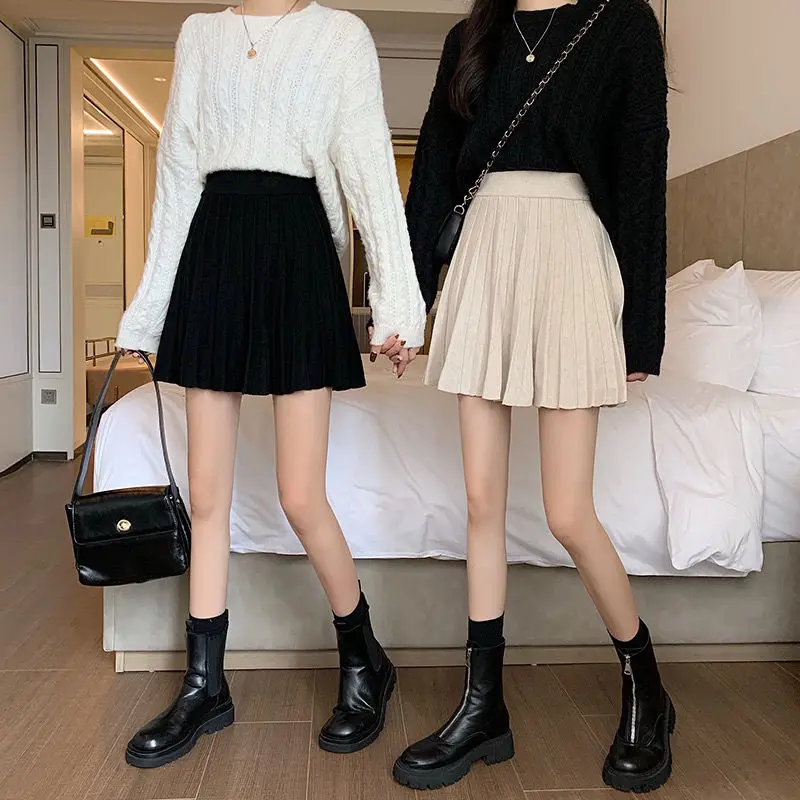 上品でおしゃれ◆Self-portrait◆プリーツ ニット ミニスカート SELF-PORTRAIT ニット プリーツミニスカート | NET-A-PORTER