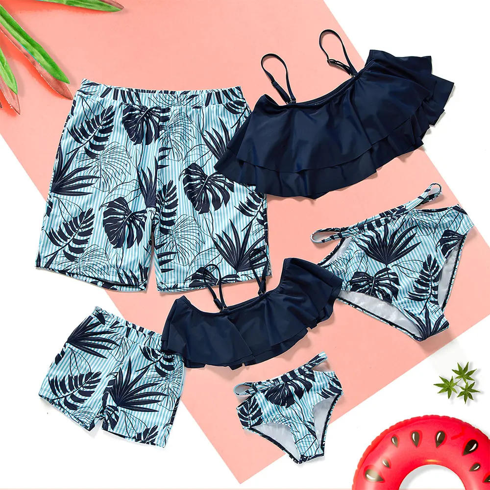 Heart-Warming Family Leaf Print Matching Swimsuits-0