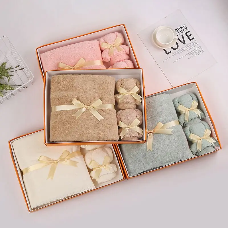 

Bear Modeling Coral Velvet Three-piece Towel Thick Absorbent Bath Towel Birthday Gift Return Employee Benifit Present Towel