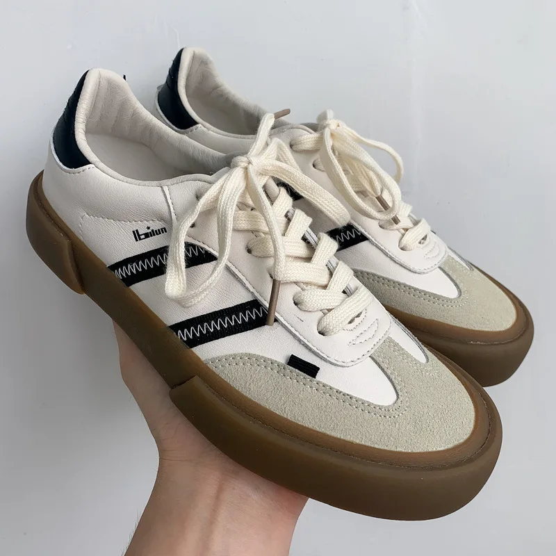 Women Shoes Casual Sneakers Women Sneakers Autumn Luxury Classic Sneakers Women Leather Retro Low Cut Lace-up Casual Women Sneakers Plus Size 44