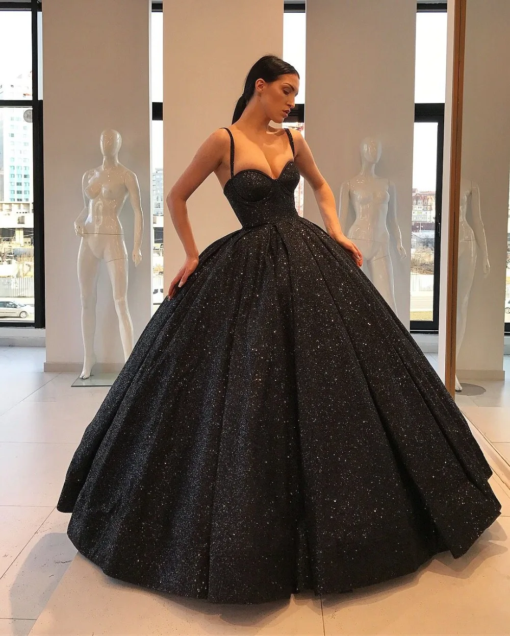 Elegant Arabic Dubai Style Ball Gown 