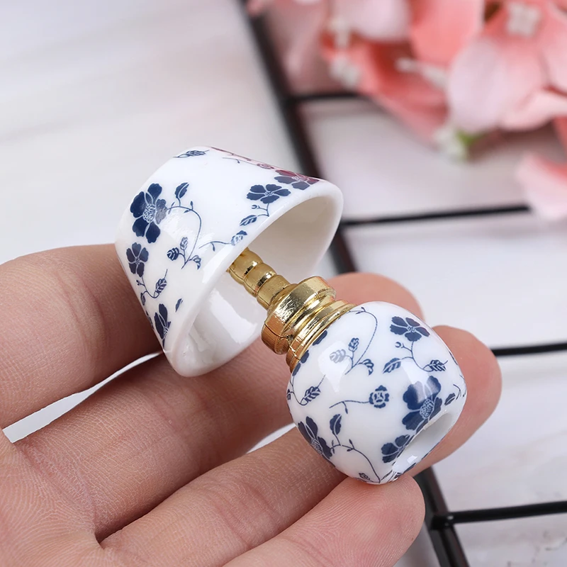 Miniatures Dollhouse Porcelain Accessories Ceramic-Lamp Toy 1:12