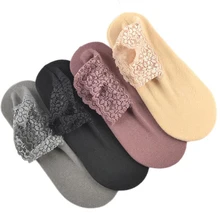 Модные бархатные носки, Нескользящие кружевные короткие носки для женщин, корейские теплые мягкие носки, женские носки, уличная одежда