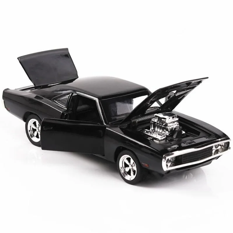 

17CM 1:32 Scale 4 Color Metal Alloy 1970 Dodge Charger Fast Car Pull Back Model Diecast Vehicles Toys for Children Collection