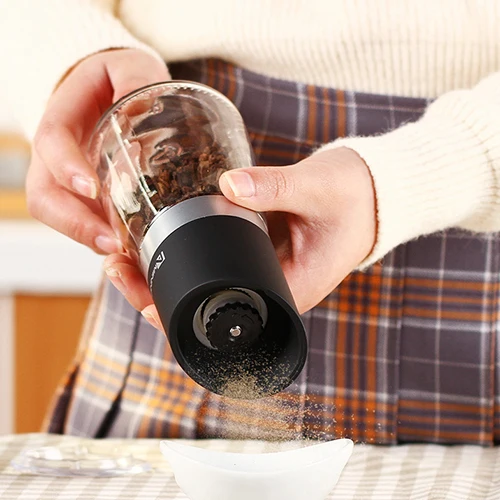 

2019 New Salt and Pepper Mill Shakers, Stainless Steel Manual Sea Salt Mills, Adjustable Ceramic Pepper Grinder with Glass Body