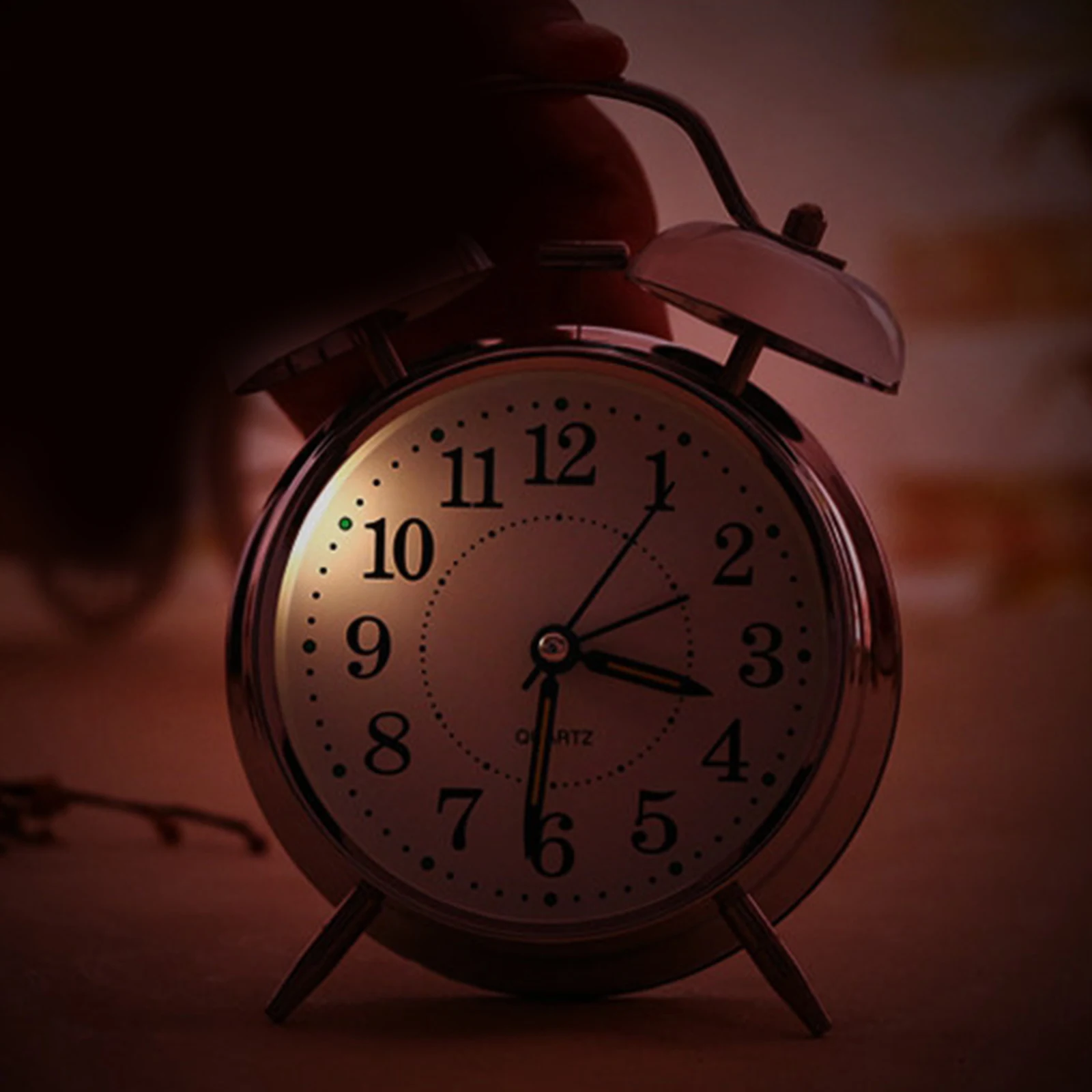 3inch Alarm Clock Electronic Round Double Bell Desk Table Digital Quartz Clock Home Decoration Retro Portable Cute Durable