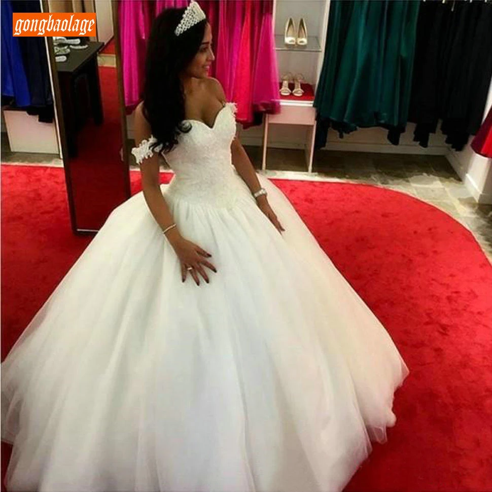 

Sumptuous Princess Ball Gown Wedding Dresses Lace Applique Tulle Puffy Bridal Gowns Off Shoulder Sweetheart Long Wedding Dress