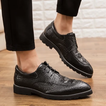 

Plus Size Black Dress Shoes For Men British Designer Leather Brogue Elegant Shoes Comfort Pointed Toe Wedding Flats 45 46 47