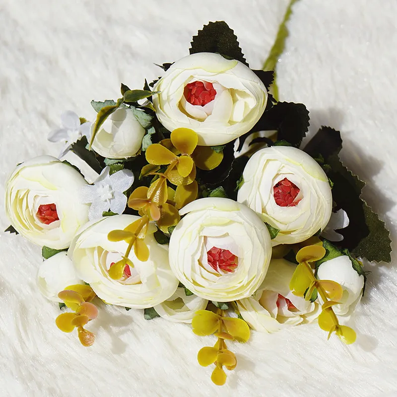 10440778959_734720388