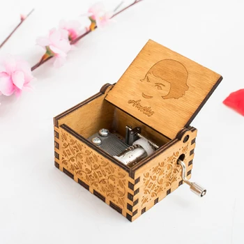 

Small manual wooden music box, classical carving, hand-cranked wooden music box, many styles can be customized