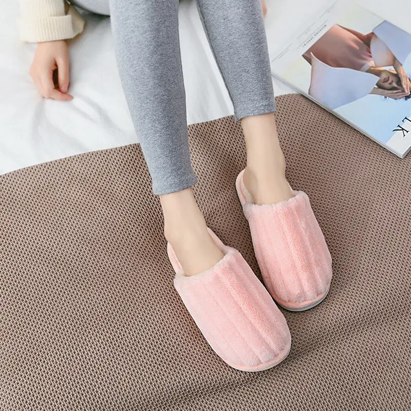 pink Домашние тапочки для влюбленных; теплая нескользящая обувь из искусственного меха; коллекция года; сезон осень-зима; женские и мужские домашние тапочки; женские шлепанцы; SH08214 - Цвет: pink