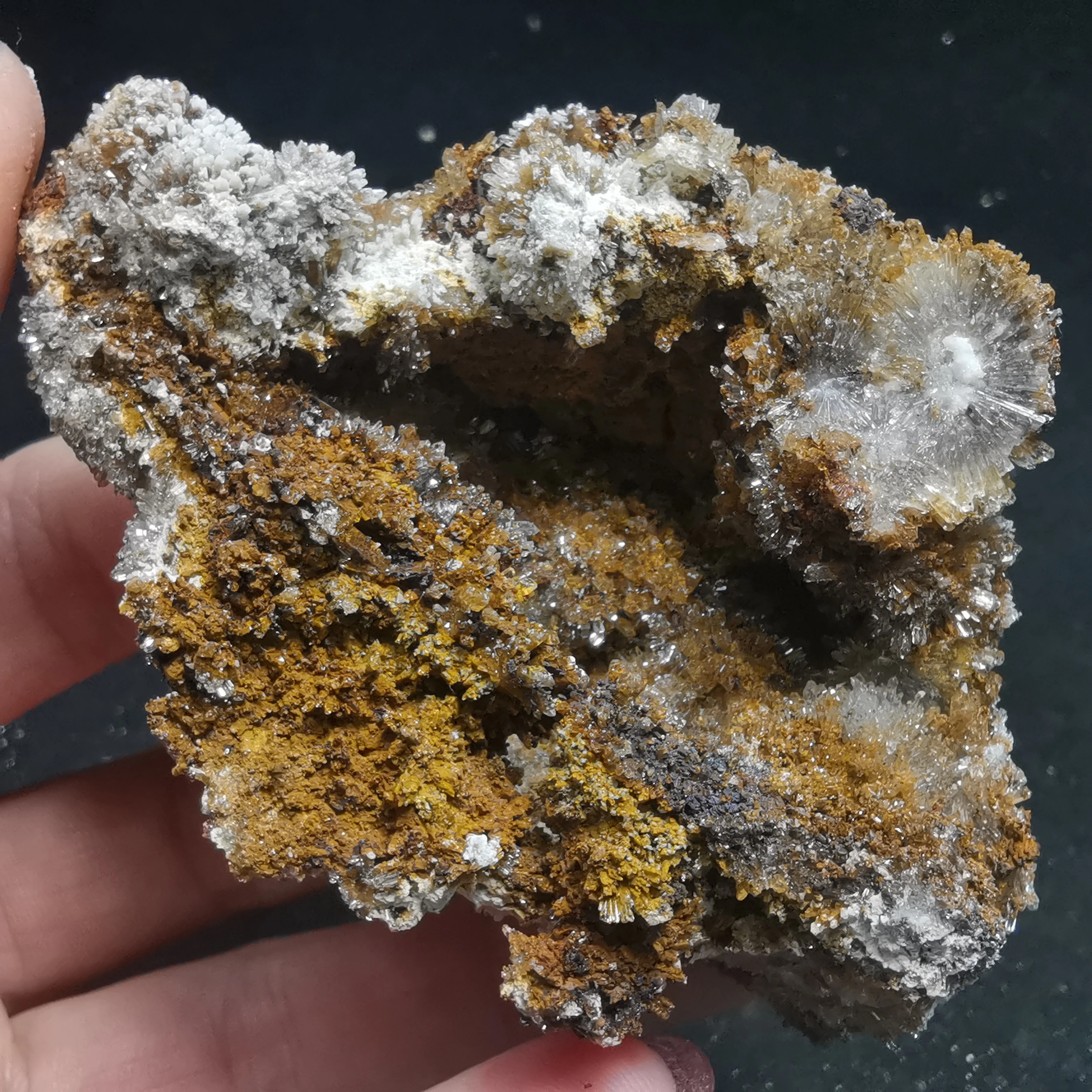 

89.8gNatural rare popcorn fluoride aluminum anhydrite crystal crystal healing energy stone decorative QUARTZ GEM