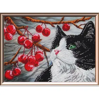 

63003 set for embroidery with beads Astrea 'Cat and vishny', 28x40 cm