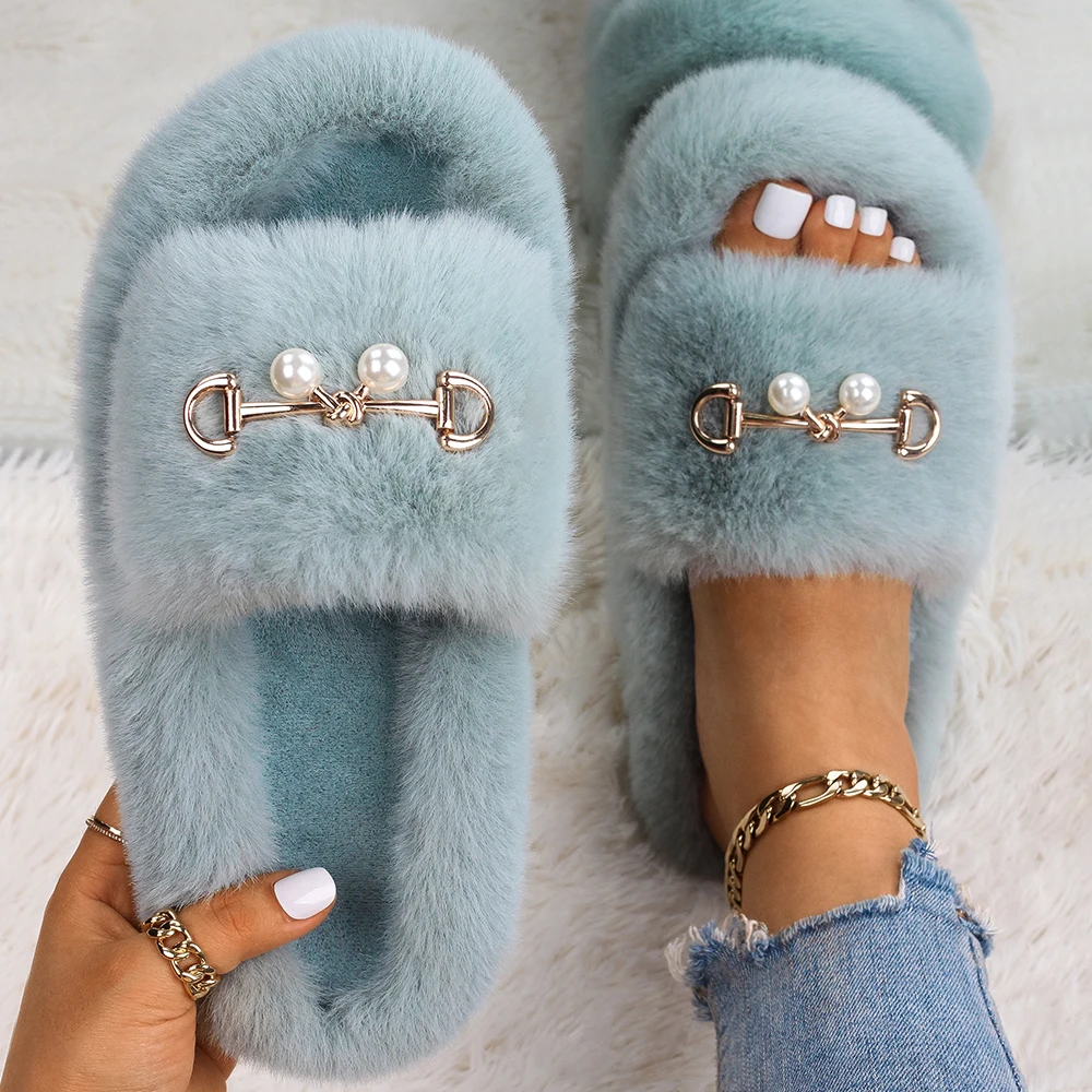 Fur Slides For Women Fluffy Slippers Flip Flops Female Designer Pearl Sandals Platform Indoor Slippers Elegant Winter Warm Shoes