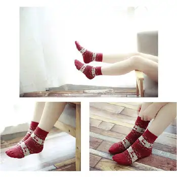 

Newly Winter Warm Sock Christmas Snowflake Deer Design Women Cotton Socks Cute Xmas Gift Hosiery FIF66