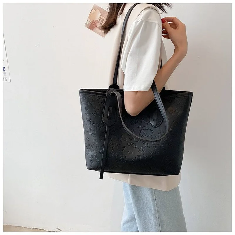 Large-capacity Handbag Female Summer 2021 New Trendy Fashion One-shoulder Underarm Bag Net Red Casual Ins Portable Tote Bag