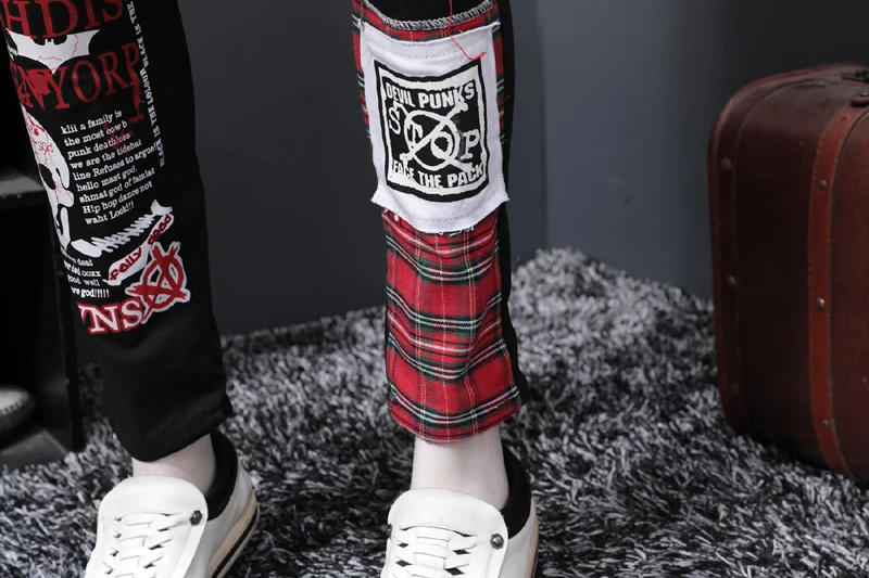 Herfst En Winter Nieuwe Patroon Zwart split Joint Gaten патч джинсы Mannelijke Bedelaar Persoonlijkheid панк Lange Broek Trend