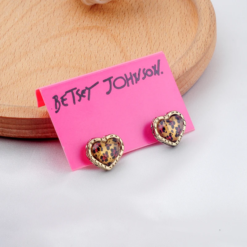 Леопардовые серьги-гвоздики в форме сердца, винтажные золотого цвета Изысканный Серьги-гвоздики для женщин, модные ювелирные изделия