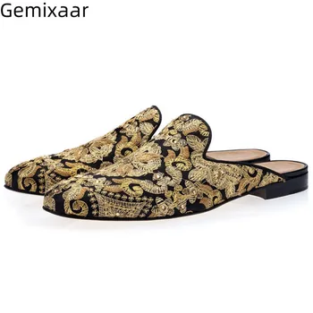 

2019 Summer Hot Leisure Shoes Men Round Toe Luxury Embroidered Flower Party Shoes Flat Heel Comfy Insole Retro Man Shoes Loafers