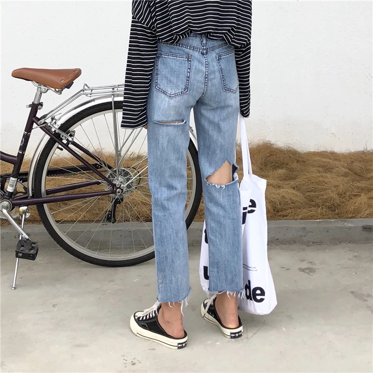 

ZOSOL chic Women's Versatile Cool BF after Stroke with Holes High-waisted Torn Edge Straight-Cut Jeans Capri Pants